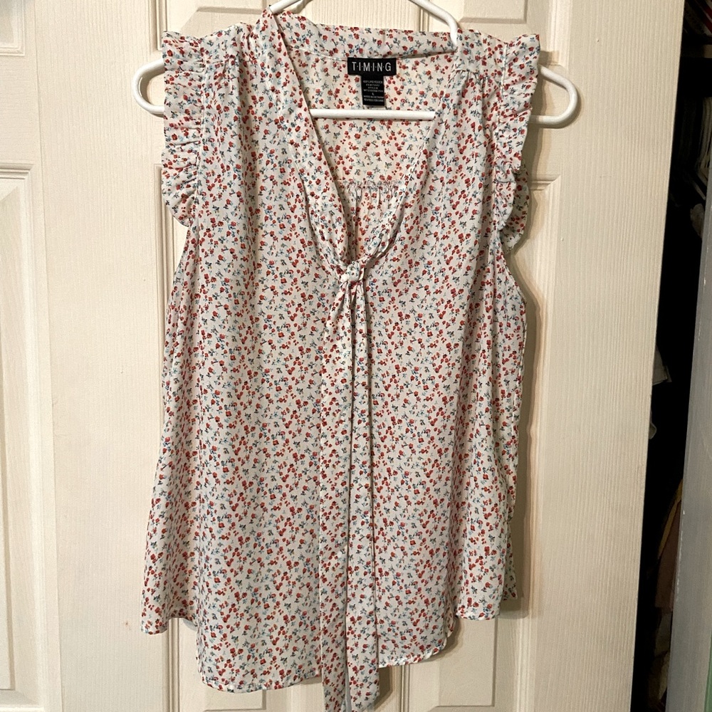Sleeveless blouse
